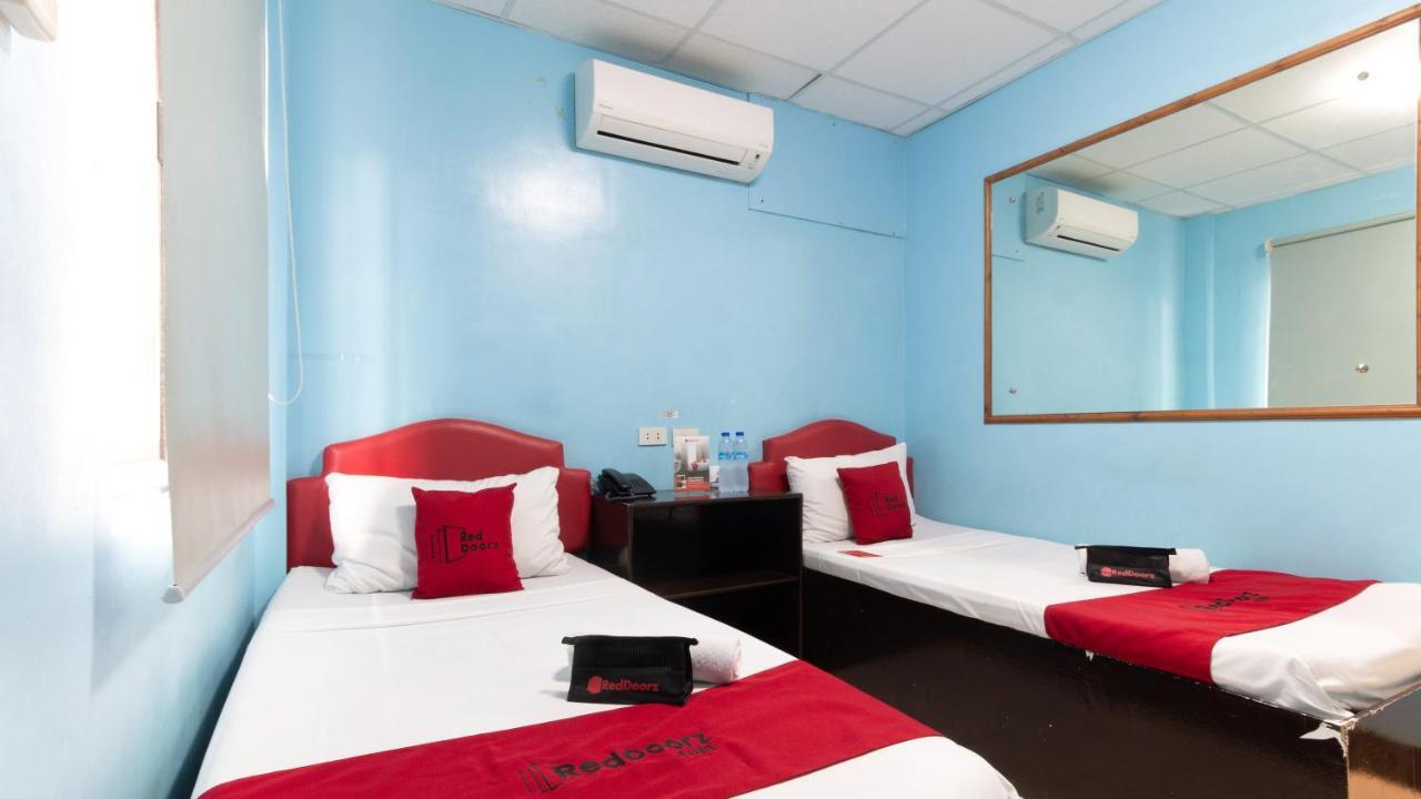 Reddoorz @ Picas Sagkahan Tacloban Exterior foto